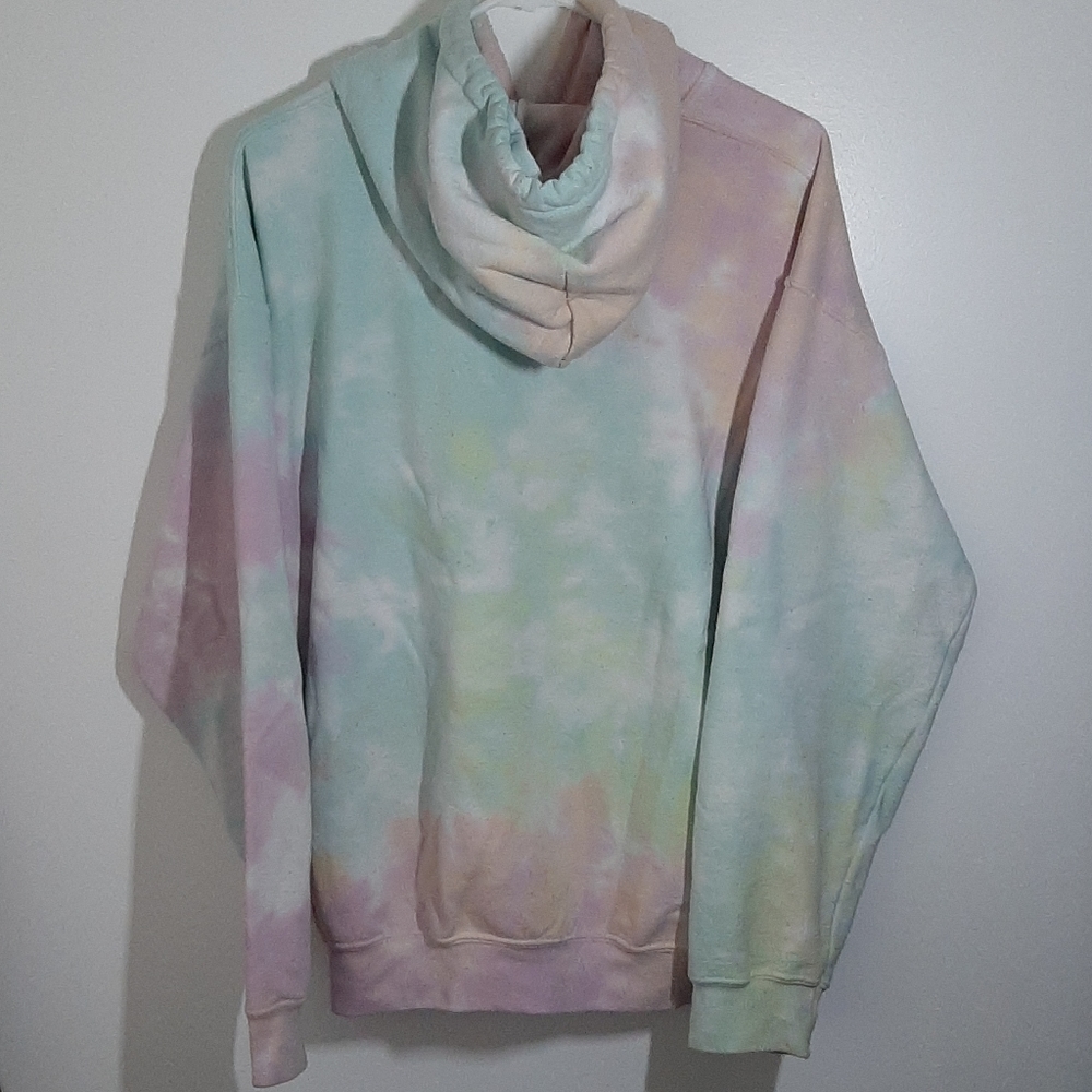 Sweatshirt - Picture 2 of 2